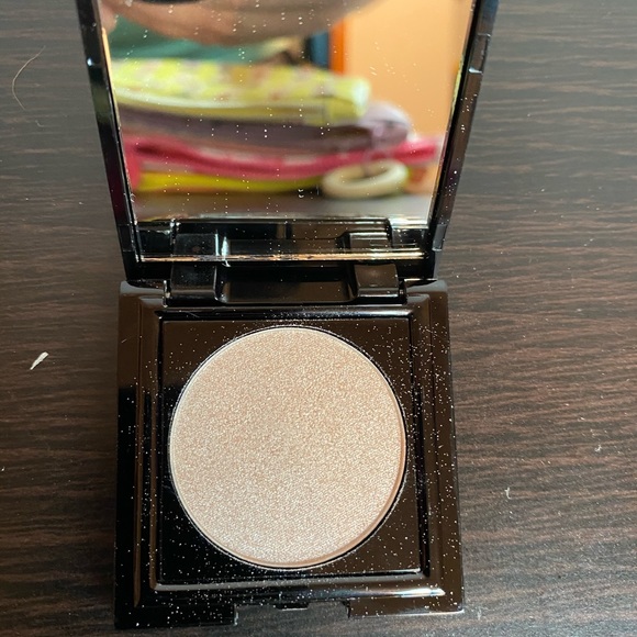 🍍🍍 KVoss Fairy Dust Highlighter - Picture 3 of 3